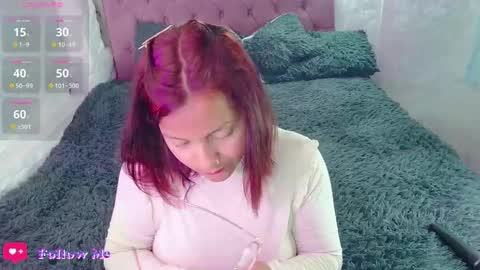 Snapshot of emma_luna1986 chatting on January 9, 2:43 am Emma online show from January 9, 2:43 am