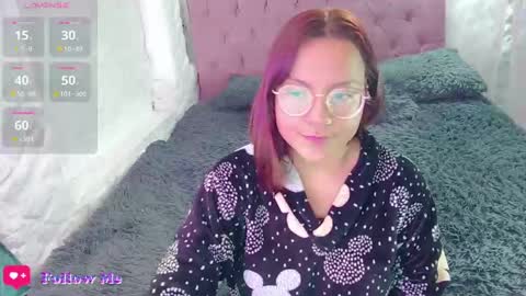 Snapshot of emma_luna1986 chatting on January 14, 5:19 am Emma online show from January 14, 5:19 am