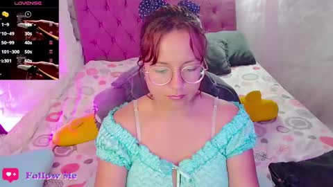 Snapshot of emma_luna1986 chatting on March 2, 9:54 pm Emma online show from March 2, 9:54 pm