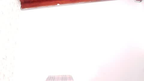 Snapshot of emma_madison_ chatting on October 12, 12:37 pm emma online show from October 12, 12:37 pm