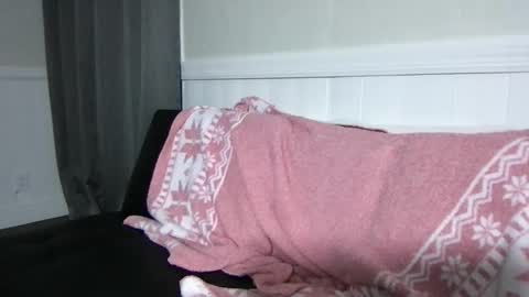 Snapshot of emma_marchetti chatting on February 6, 11:30 pm Emma mar online show from February 6, 11:30 pm