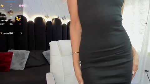 Snapshot of emma_mendoza chatting on September 11, 12:16 pm Emma online show from September 11, 12:16 pm