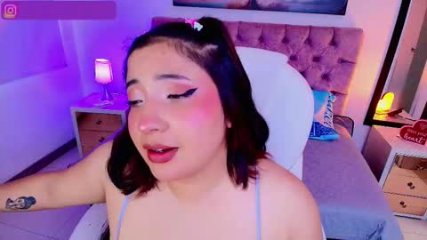 Emma Monserratt online show from September 27, 7:52 pm