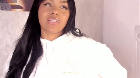 Emma Morgann online show from December 9, 11:26 am