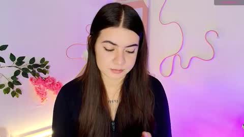 Emma online show from March 1, 12:34 am
