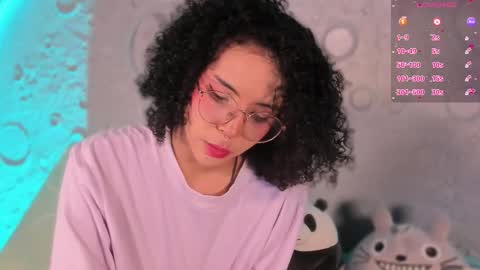     online show from October 28, 10:19 am