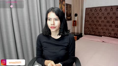 Emma online show from February 12, 7:56 pm