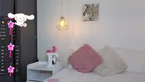 Emma Softt online show from June 24, 12:09 am