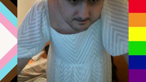emma_the_boy online show from June 20, 6:16 am