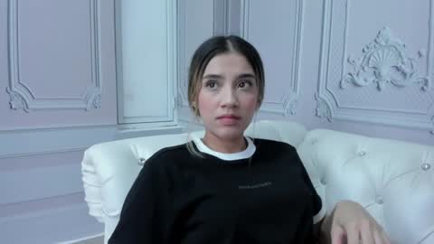EMMA online show from December 2, 7:38 pm