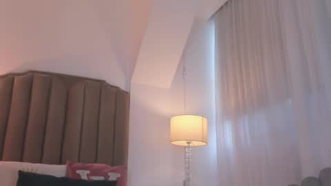 Ema online show from March 4, 12:11 pm