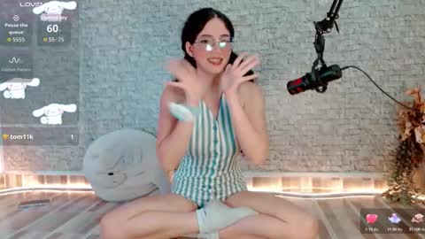 Emma  online show from January 17, 3:00 am