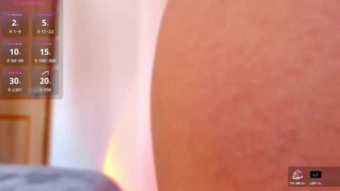 Snapshot of emma_web_ chatting on September 29, 4:01 pm Emma web online show from September 29, 4:01 pm