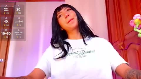 Snapshot of emma_web_ chatting on October 17, 4:20 pm Emma web online show from October 17, 4:20 pm