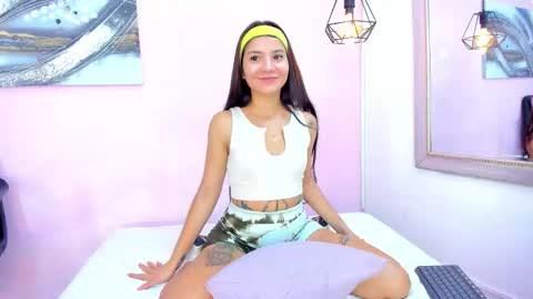 Emma  online show from November 29, 4:43 pm