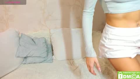 Snapshot of emmaamazingeyes chatting on October 13, 2:50 pm Emma 31487 online show from October 13, 2:50 pm