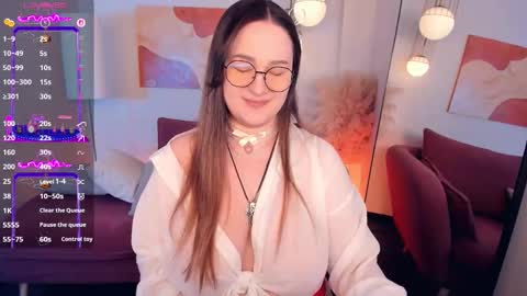 Emma online show from January 10, 9:41 pm