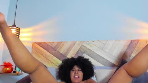 Emma Brant online show from December 13, 2:43 am