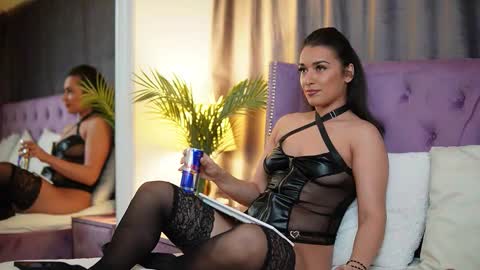  Emma  online show from September 21, 6:53 pm