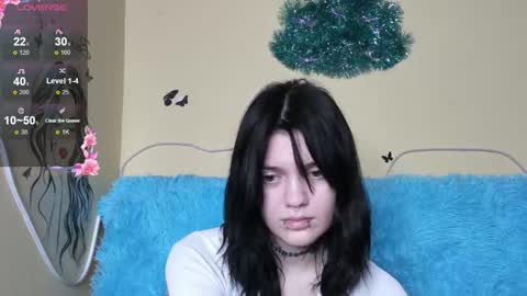 Emma online show from January 12, 3:39 pm