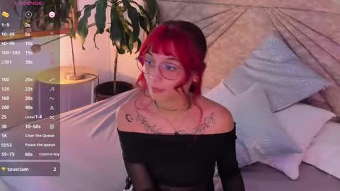           online show from May 6, 7:52 pm