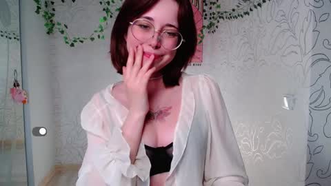 Emma online show from December 23, 5:17 am