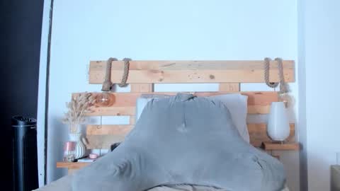 Snapshot of emmaellis chatting on September 22, 4:47 am valentina online show from September 22, 4:47 am