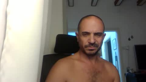 Ariel online show from September 9, 9:03 pm