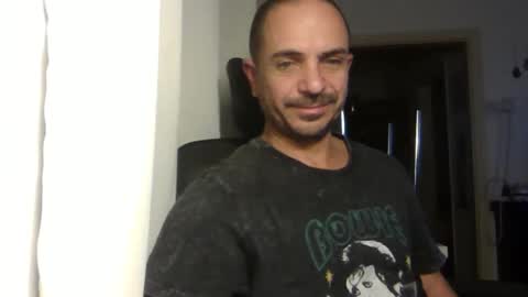 Ariel online show from November 23, 9:58 pm