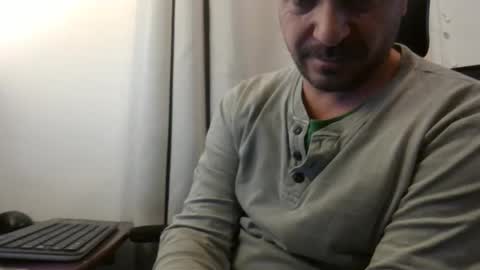 Snapshot of emmagold123 chatting on March 19, 4:11 pm Ariel online show from March 19, 4:11 pm