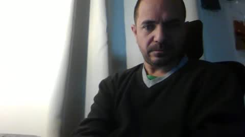 Snapshot of emmagold123 chatting on March 26, 5:02 am Ariel online show from March 26, 5:02 am