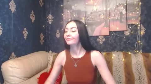 Snapshot of emmagoldx chatting on December 17, 6:56 am EmmaGoldX online show from December 17, 6:56 am