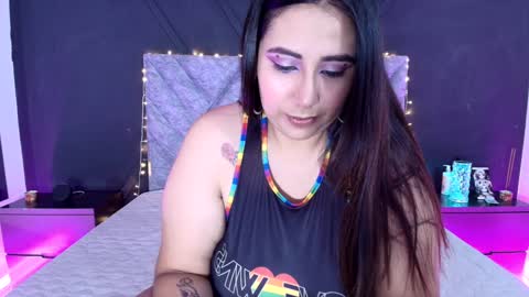 Snapshot of emmajohnss chatting on January 25, 2:58 am Emma online show from January 25, 2:58 am