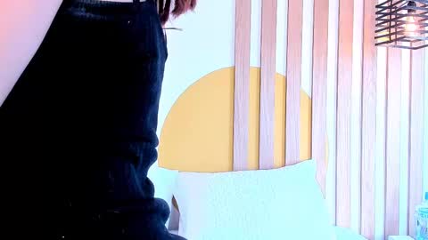 emmanaughty_ online show from September 21, 4:19 pm