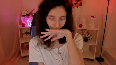 Snapshot of emmanuellbrown chatting on September 20, 4:57 am emmanuellbrown online show from September 20, 4:57 am