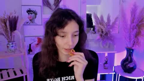 Snapshot of emmanuellbrown chatting on September 30, 12:10 pm emmanuellbrown online show from September 30, 12:10 pm