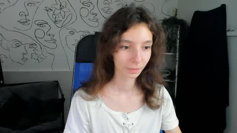 Snapshot of emmanuellbrown chatting on October 22, 10:15 am emmanuellbrown online show from October 22, 10:15 am