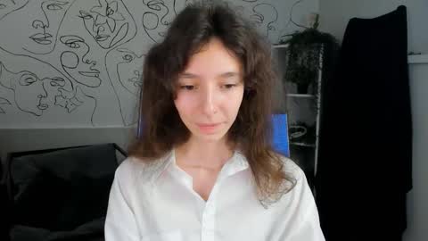 Snapshot of emmanuellbrown chatting on October 24, 1:18 pm emmanuellbrown online show from October 24, 1:18 pm