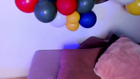 Emma online show from July 13, 1:03 pm