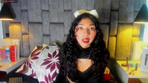 Emma online show from December 5, 3:48 am