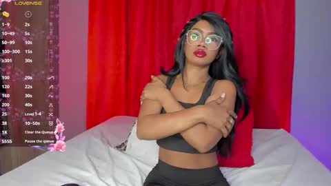 Emma online show from December 20, 5:31 pm