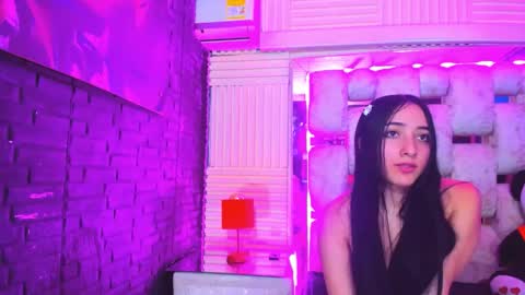 Emma online show from May 16, 10:36 am