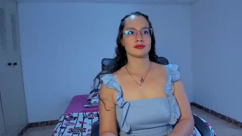 Snapshot of emmatorres9 chatting on March 2, 8:29 pm Emma Torres online show from March 2, 8:29 pm