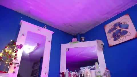 Emma  online show from December 2, 8:48 pm