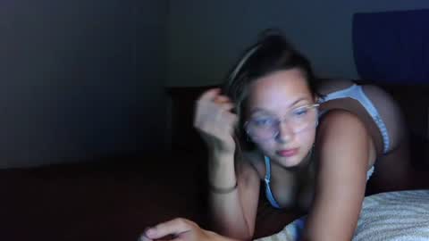 emme2552 online show from July 27, 12:28 am