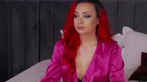 Snapshot of emmelyn_ chatting on November 3, 5:09 am Emm online show from November 3, 5:09 am