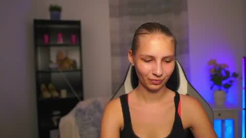 Emmie online show from June 27, 6:57 pm