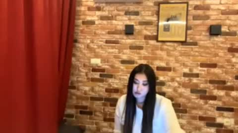 Snapshot of emmieappiah chatting on October 8, 4:15 pm Mia online show from October 8, 4:15 pm