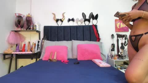          online show from February 20, 11:43 am