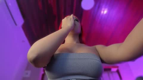    online show from January 8, 11:45 am